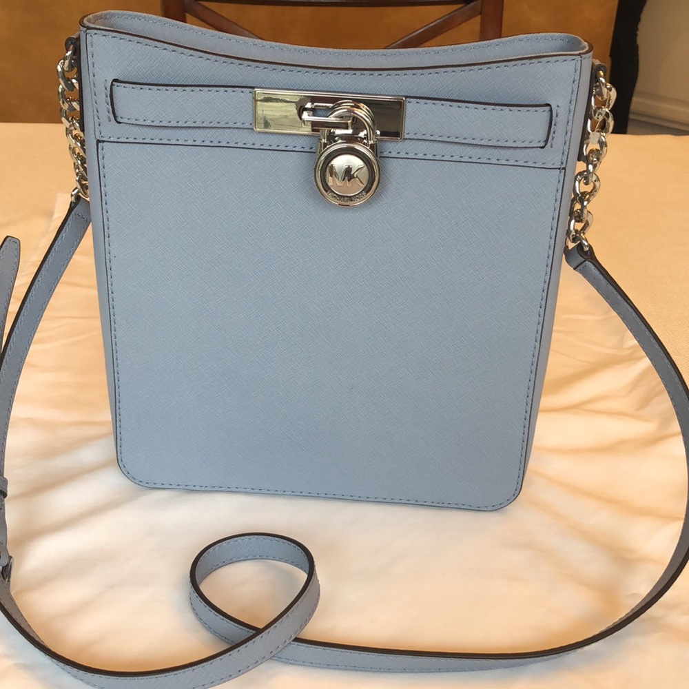 Michael Kors Hamilton Messenger Bag